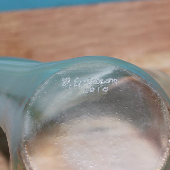 Green Art Glass Vase Signed D. Everson 2011 Handblown Ribbon Glass Handkerchief - Picture 5 of 5